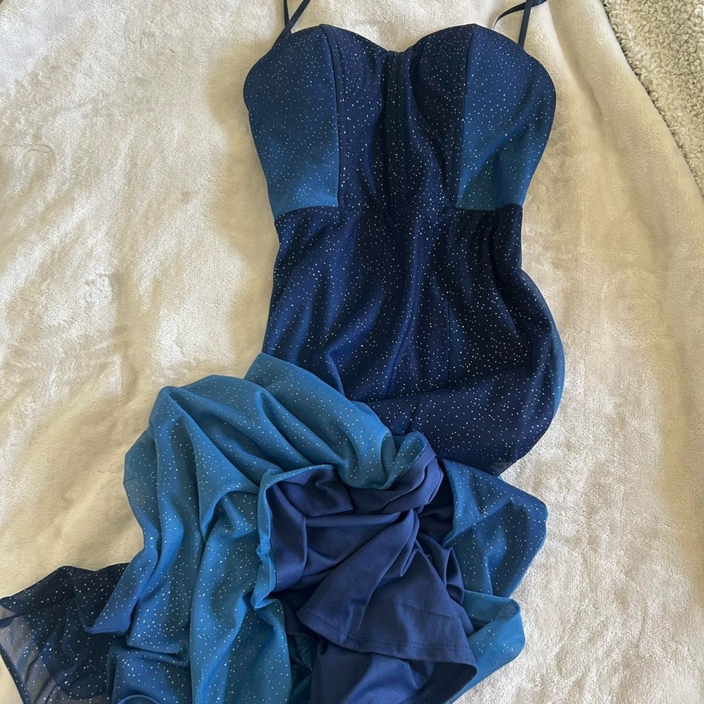 Violet Weekend Elegant Blue Strapless Dress